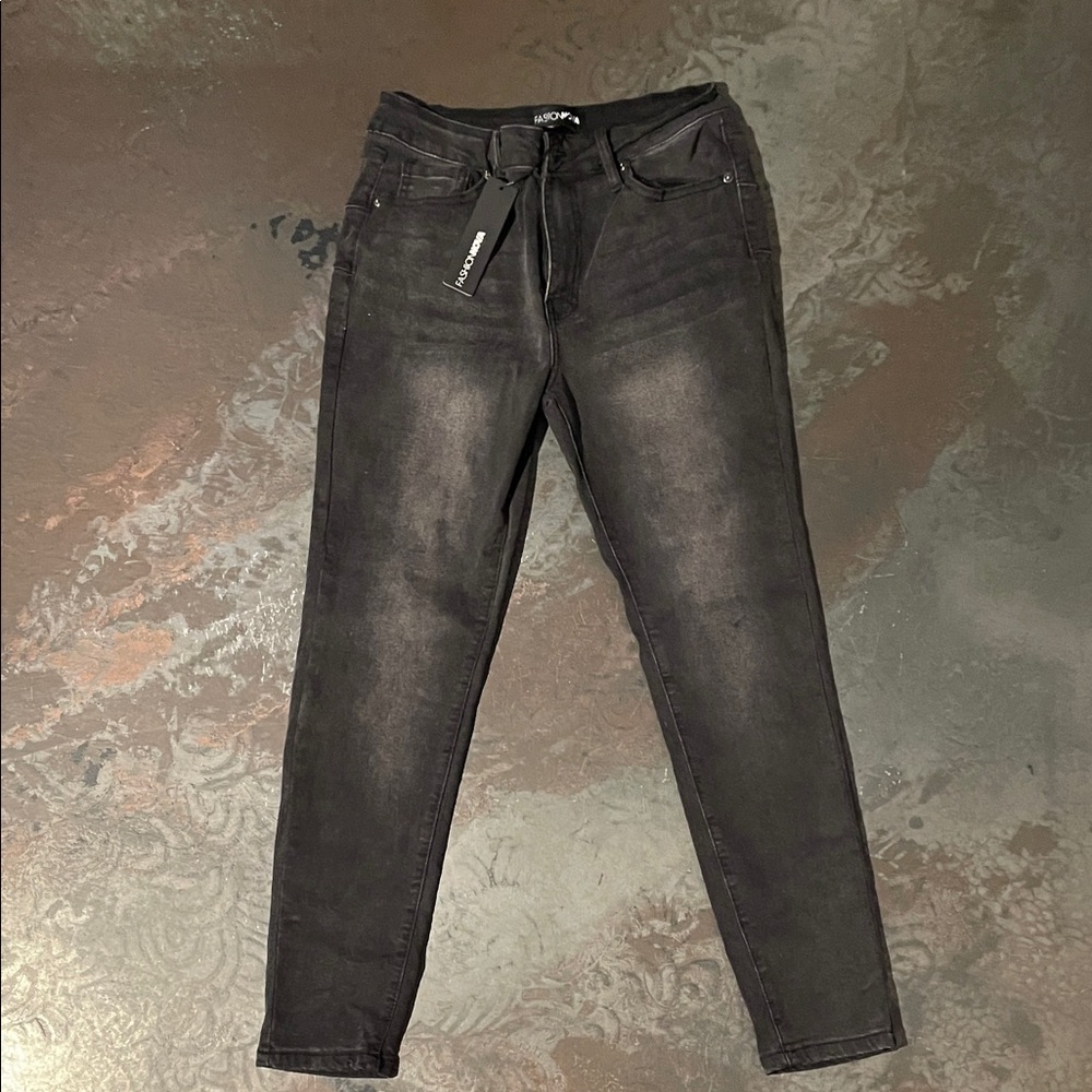 Fashion Nova Charcoal Skinny Jeans
